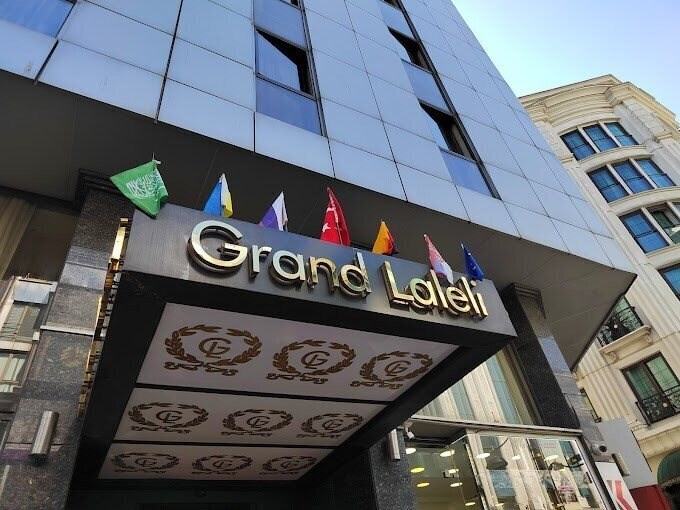 Отель Grand Laleli Hotel 3*